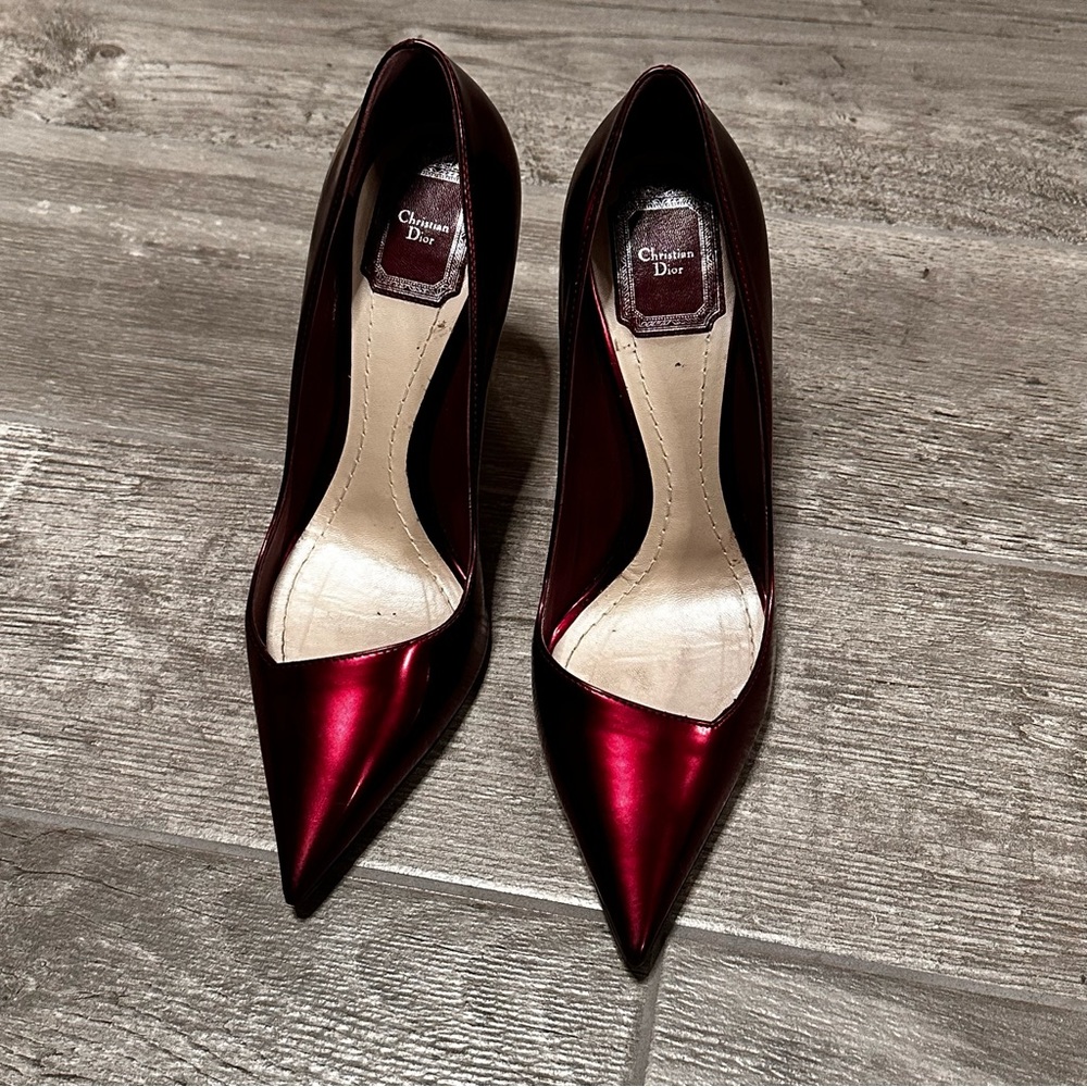 Christian Dior burgundy heels - Picture 5 of 13